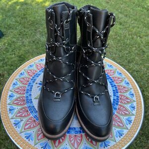 Naturalizer Madie Black Boots Womens 9.5M Lace-up Zip Vegan Faux Leather 3" Heel